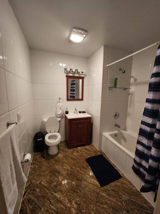 Luxury 2 Bed Apt, Mins To Nyc! Юнион-Сити Экстерьер фото